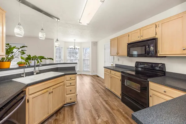 $2,650 | 7028 Sugarplum Road, Nashville, TN 37211