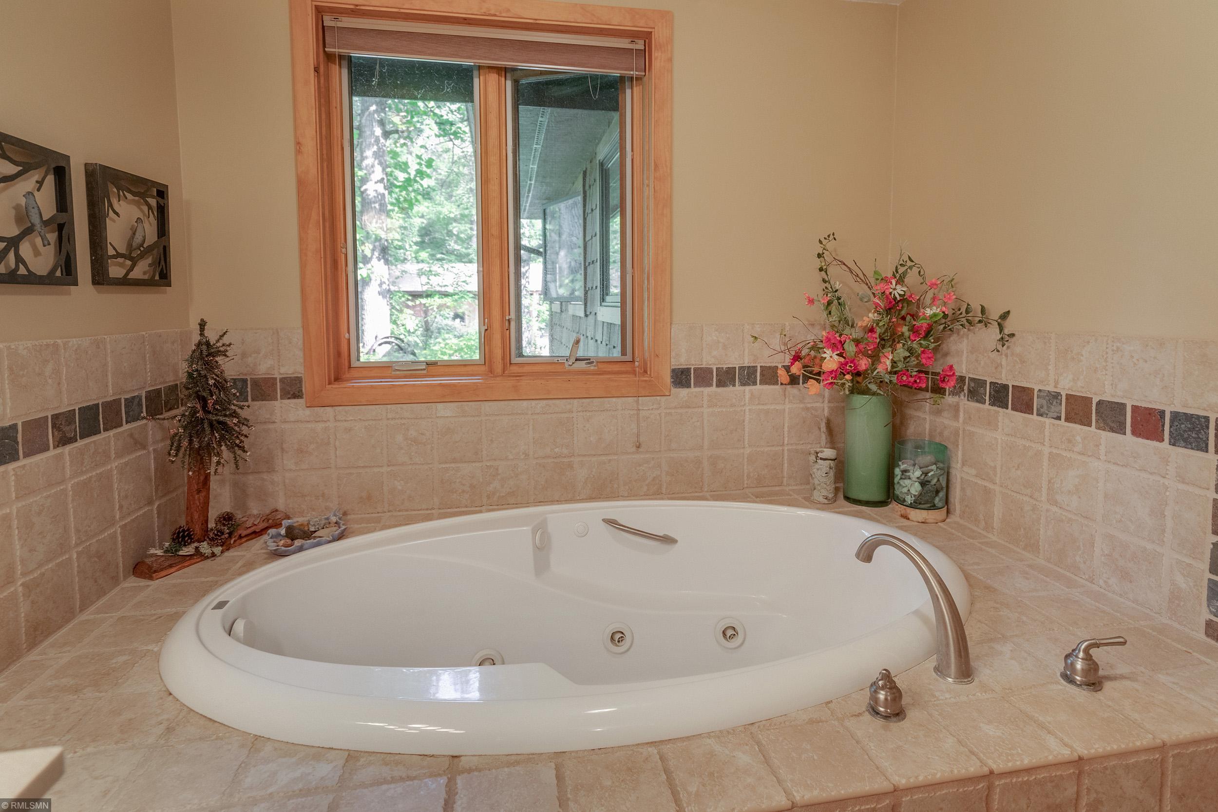 8829 Ossawinnamakee Road Breezy Point, MN 56472 - Photo 27 of 48 Gallery Image 27