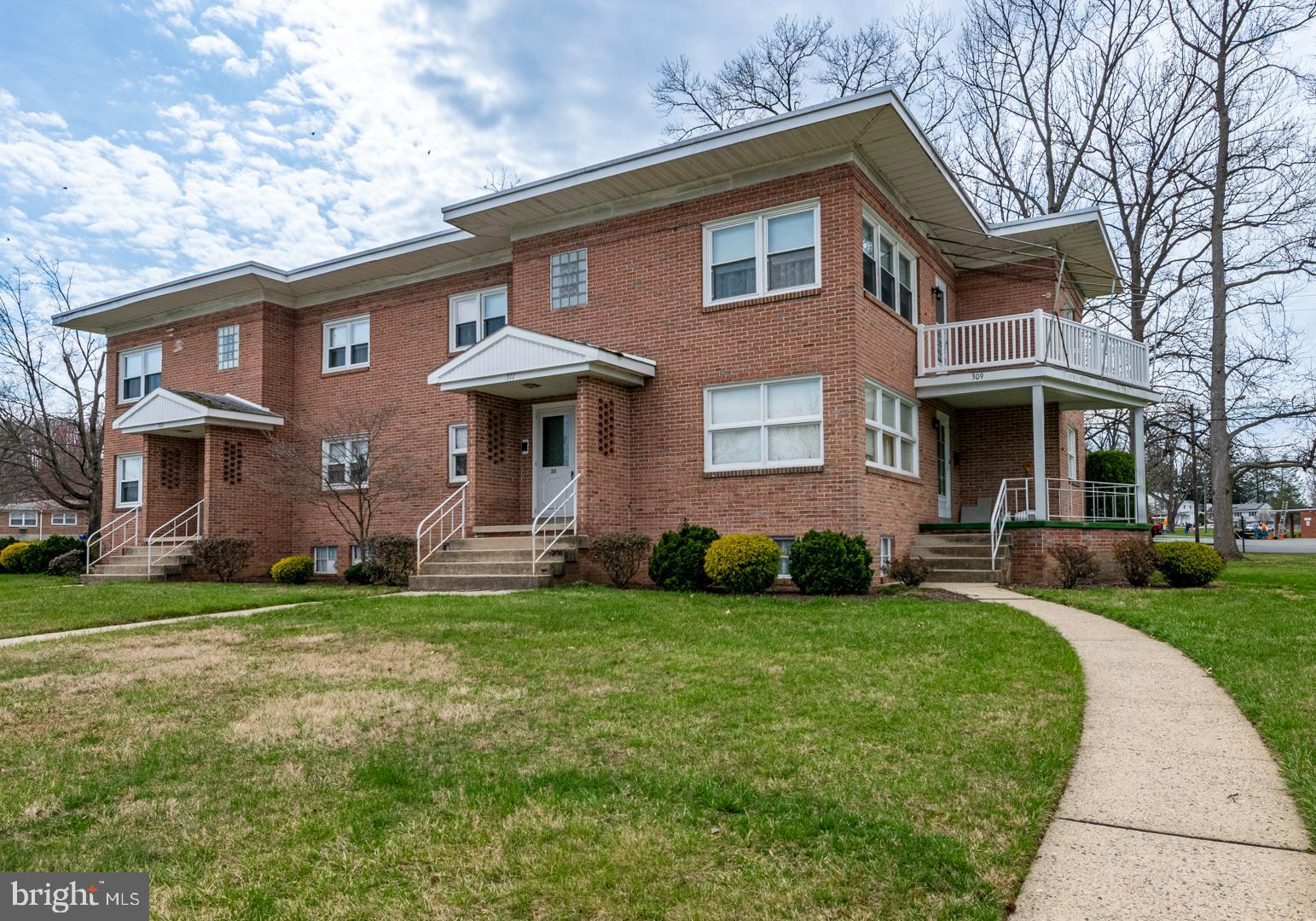 311 Mifflin Boulevard Reading, PA 19607 - Photo 2 of 16