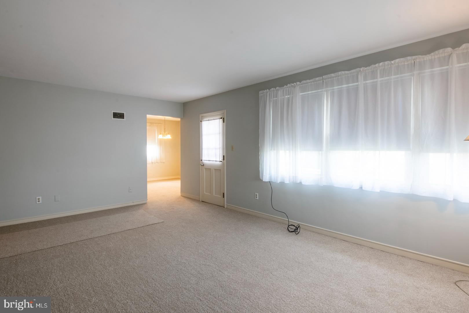 311 Mifflin Boulevard Reading, PA 19607 - Photo 5 of 16