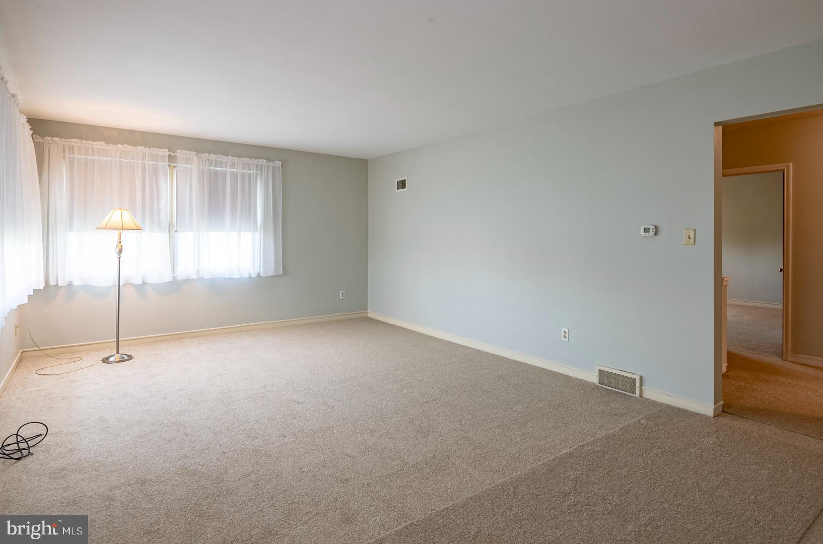 311 Mifflin Boulevard Reading, PA 19607 - Photo 6 of 16