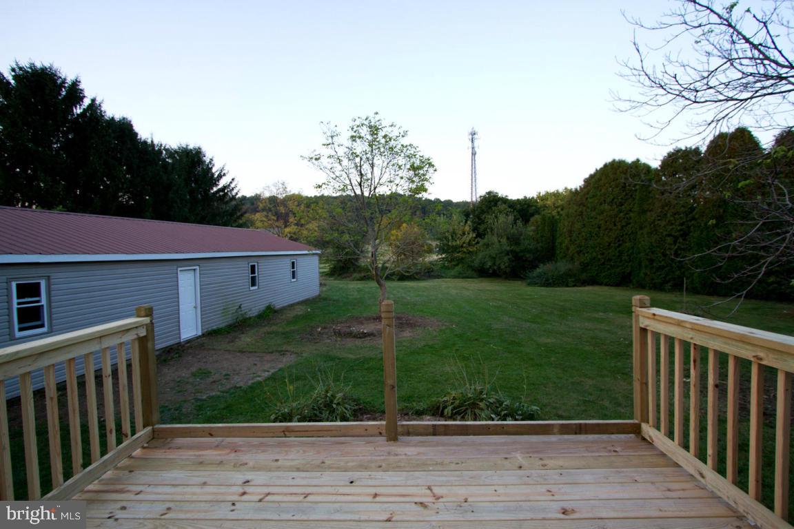 2292 Mountain Road Manheim, PA 17545 - Photo 21 of 28