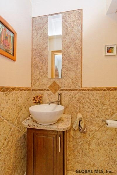 1 Lake Ridge Drive Malta, NY 12118 - Photo 13 of 25 Photo 13