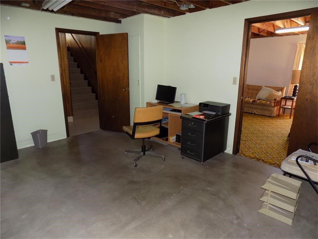 1162 Abbe Hills Road Mount Vernon, IA 52314 - Photo 21 of 25 Gallery Image 21