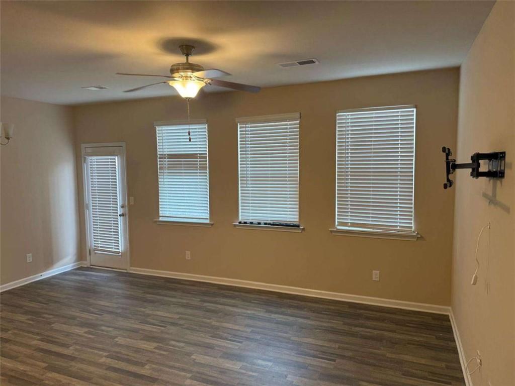 2824 Hillside Way Decatur, GA 30034 - Photo 2 of 8
