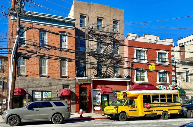 a car parked in front of a building