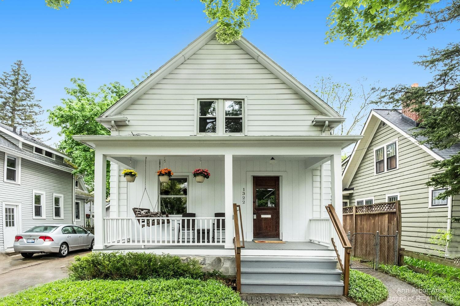 1322 Minerva Road Ann Arbor, MI 48104 - Photo 2 of 29 Photo 2