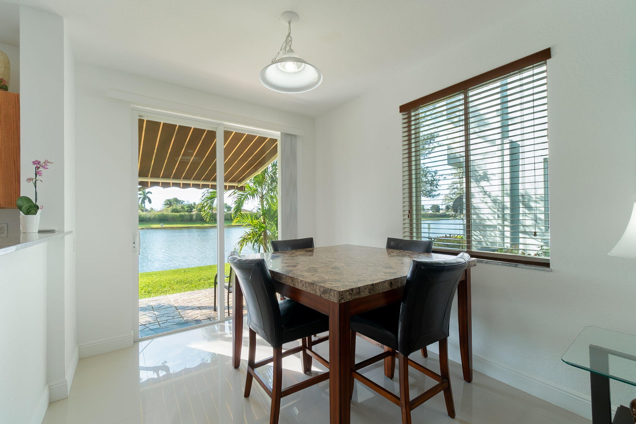 3165 Laurel Ridge Circle Riviera Beach, FL 33404 - Photo 14 of 32 Dining