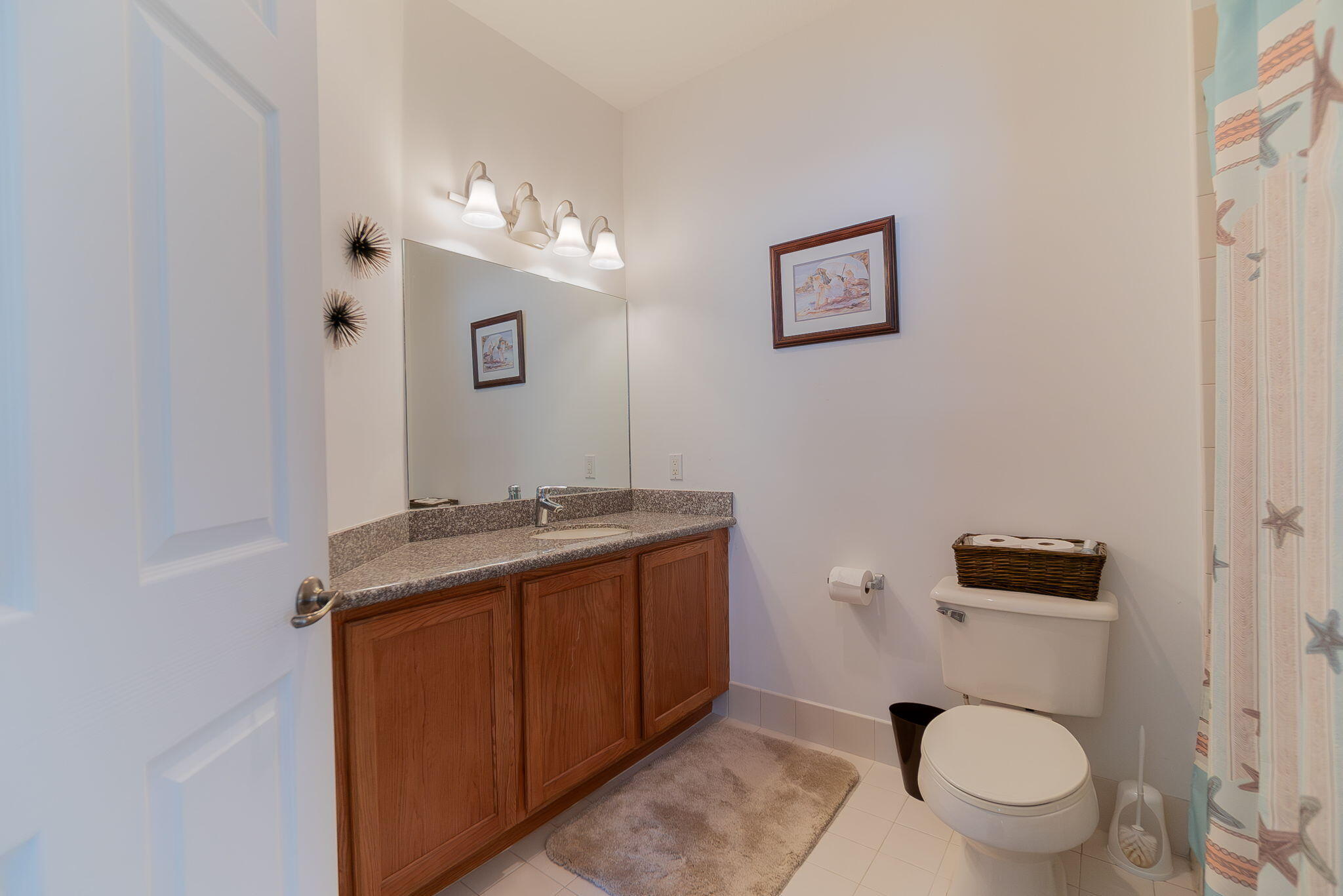 3165 Laurel Ridge Circle Riviera Beach, FL 33404 - Photo 23 of 32 Guest ensuite