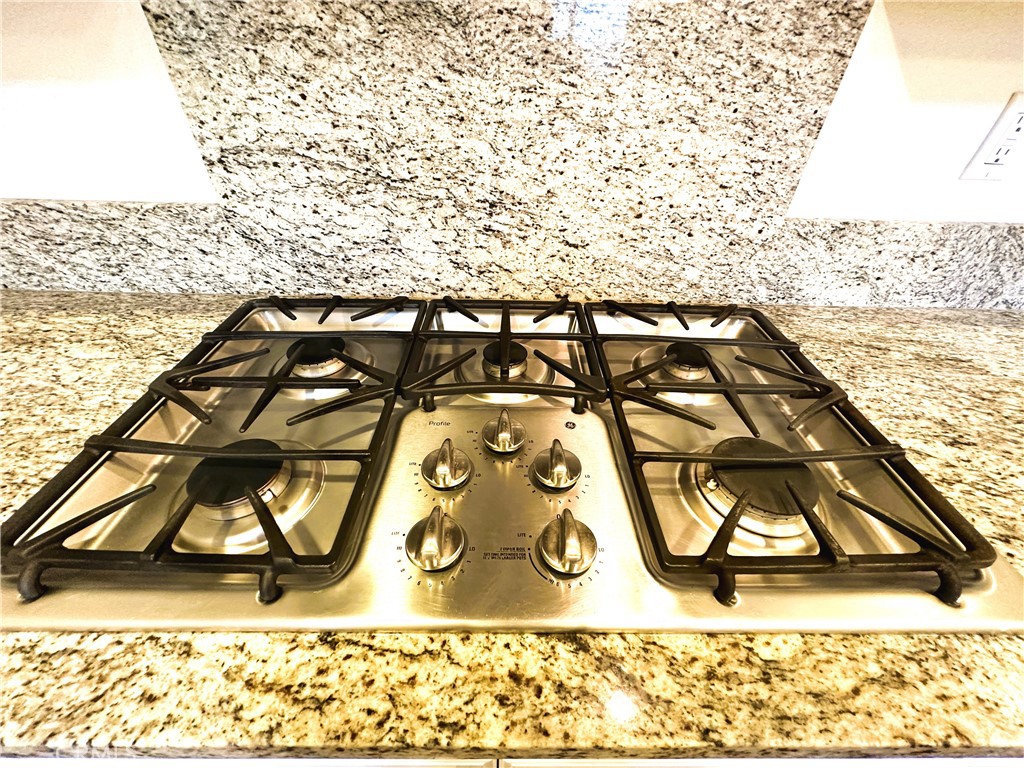 5076 Ruth Way Yorba Linda, CA 92886 - Photo 16 of 58 5 Gas Burner Stove