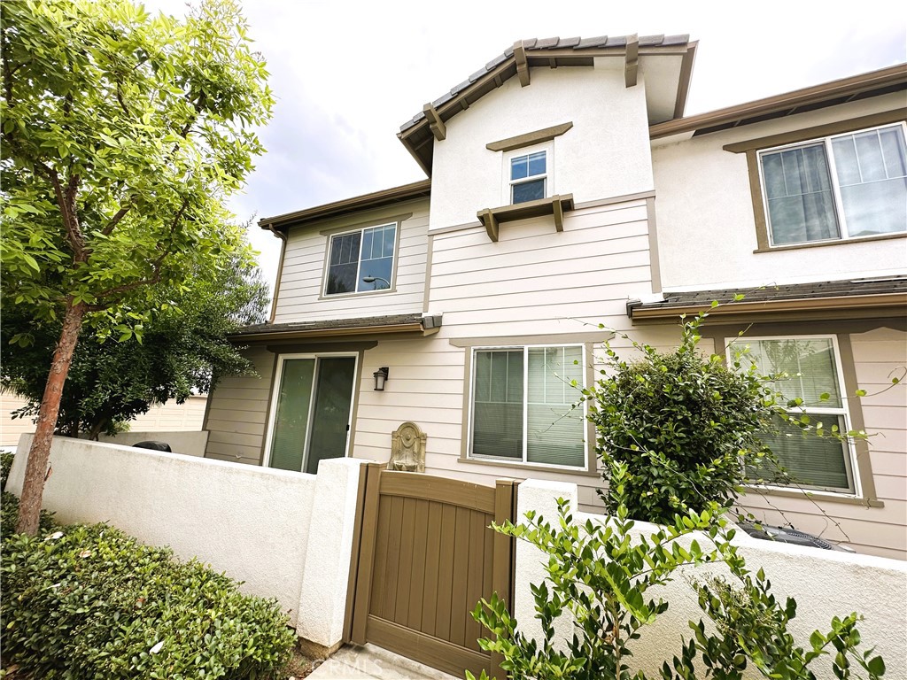 5076 Ruth Way Yorba Linda, CA 92886 - Photo 5 of 58 Side Patio