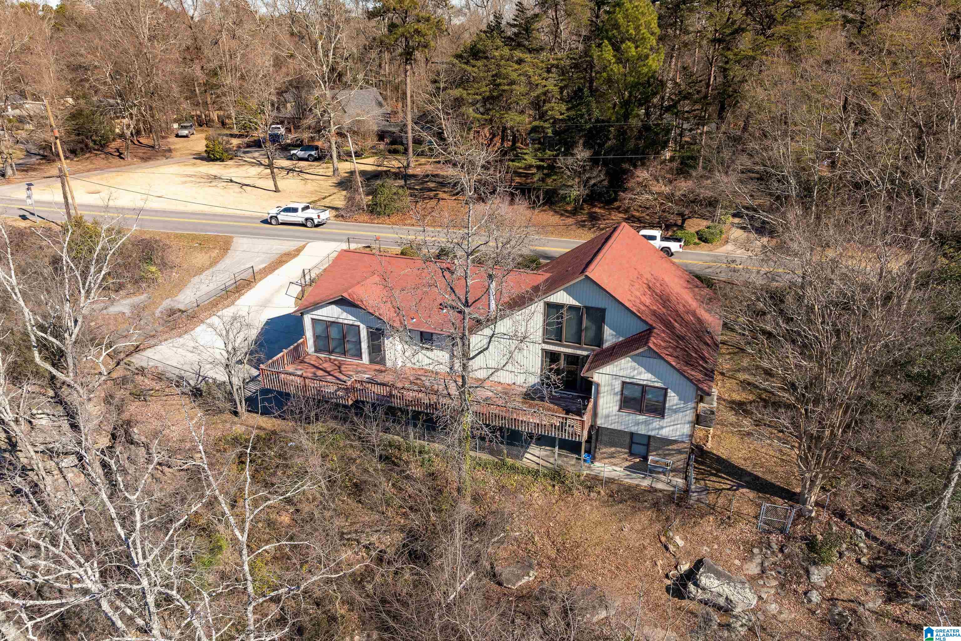 326 Shades Crest Road Bessemer, AL 35022 - Photo 4 of 48
