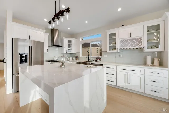 $1,595,000 | 1966 Viewpointe Circle, Santa Rosa, CA 95403