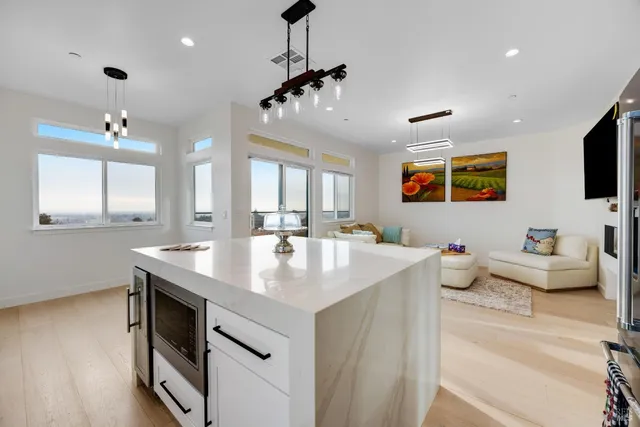 $1,595,000 | 1966 Viewpointe Circle, Santa Rosa, CA 95403