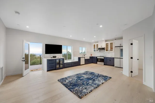 $1,595,000 | 1966 Viewpointe Circle, Santa Rosa, CA 95403