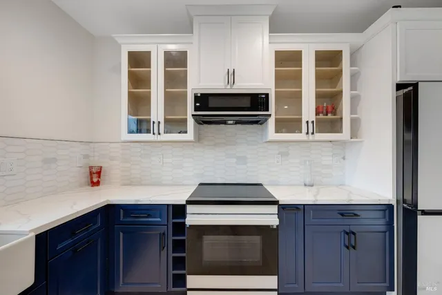 $1,595,000 | 1966 Viewpointe Circle, Santa Rosa, CA 95403