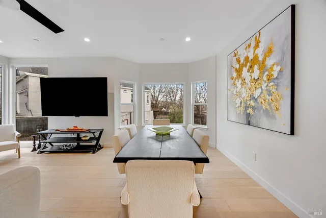 $1,595,000 | 1966 Viewpointe Circle, Santa Rosa, CA 95403