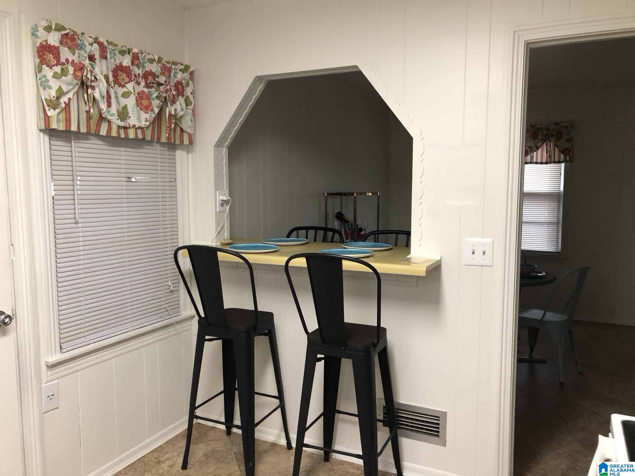 454 Gene Reed Road Birmingham, AL 35215 - Photo 10 of 21