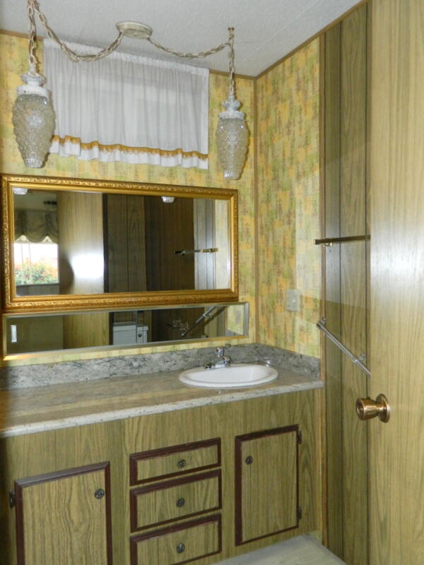 2373 Webster Road Grants Pass, OR 97526 - Photo 25 of 47 Master Bathroom Sink