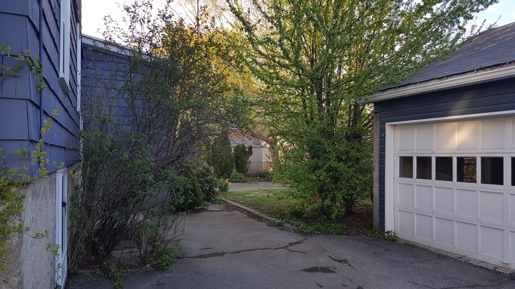 16 Brandon Road Worcester, MA 01606 - Photo 20 of 20 Gallery Image 20