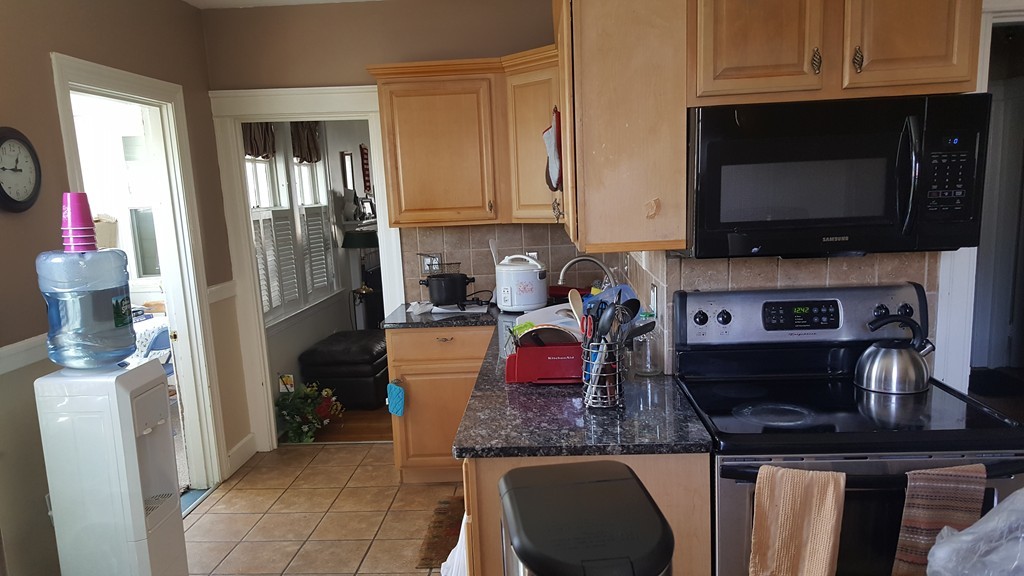 16 Brandon Road Worcester, MA 01606 - Photo 5 of 20 Gallery Image 5