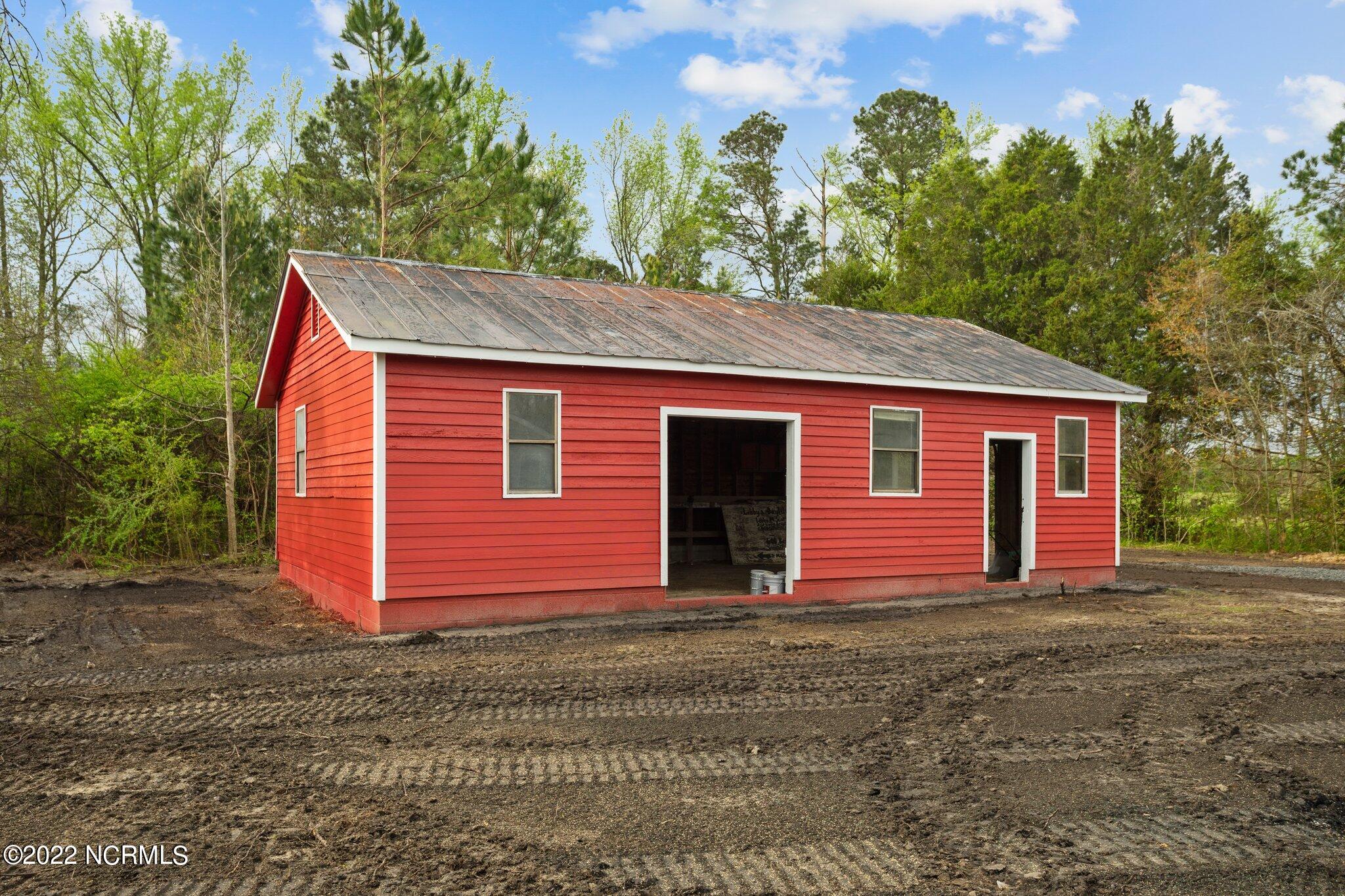 568 Ludie Brown Road Chinquapin, NC 28521 - Photo 38 of 41 50-web-or-mls-DSC05036