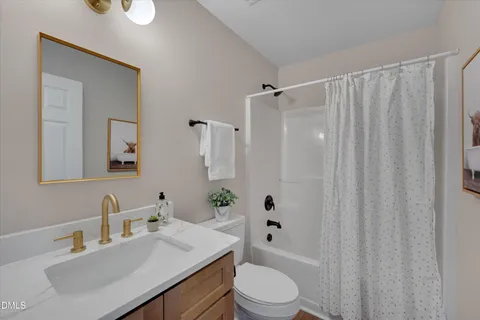 $500,000 | 5530 Spindlewood Court, Durham, NC 27703