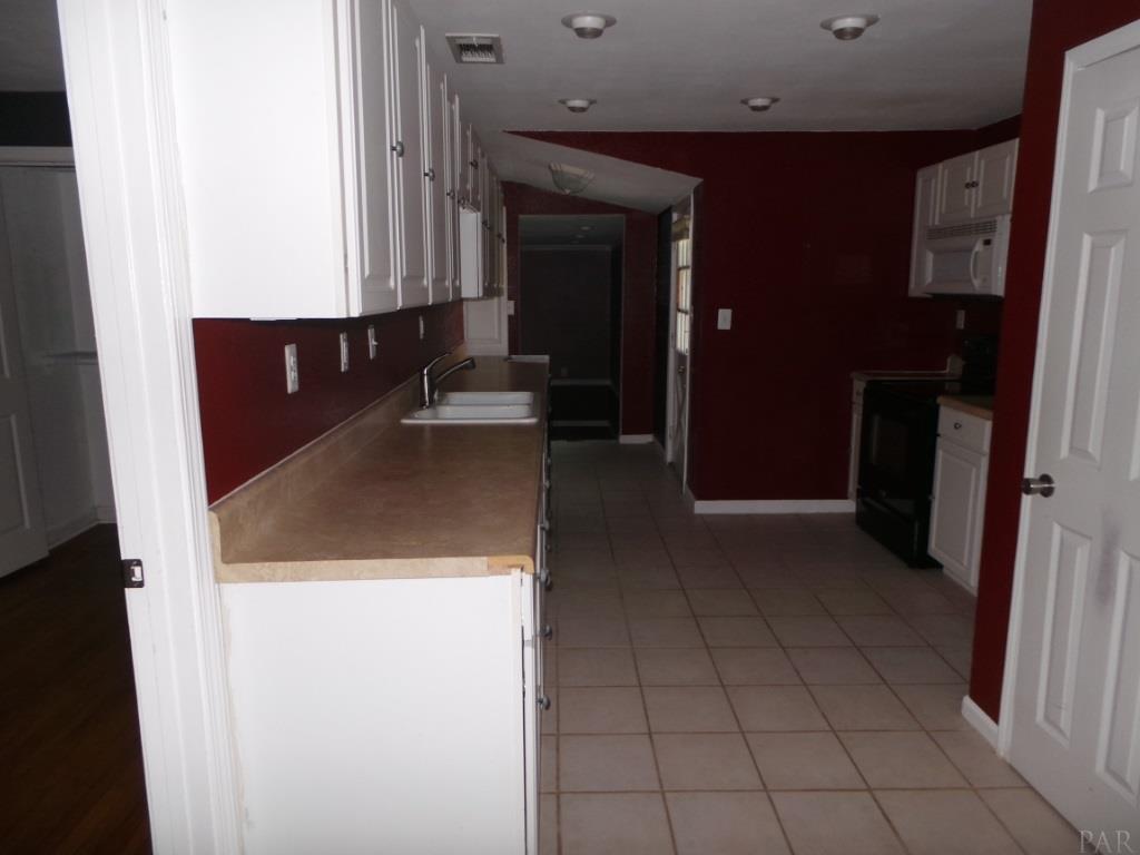213 Topeka Road Pensacola, FL 32514 - Photo 13 of 29 Gallery Image 13