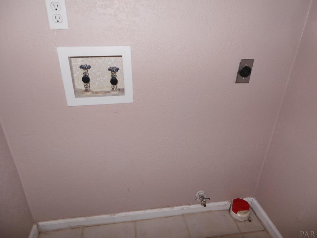 213 Topeka Road Pensacola, FL 32514 - Photo 21 of 29 Gallery Image 21