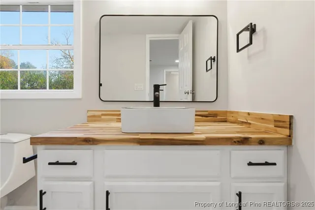 $180,000 | 2720 Edwards Avenue, Spring Lake, NC 28390