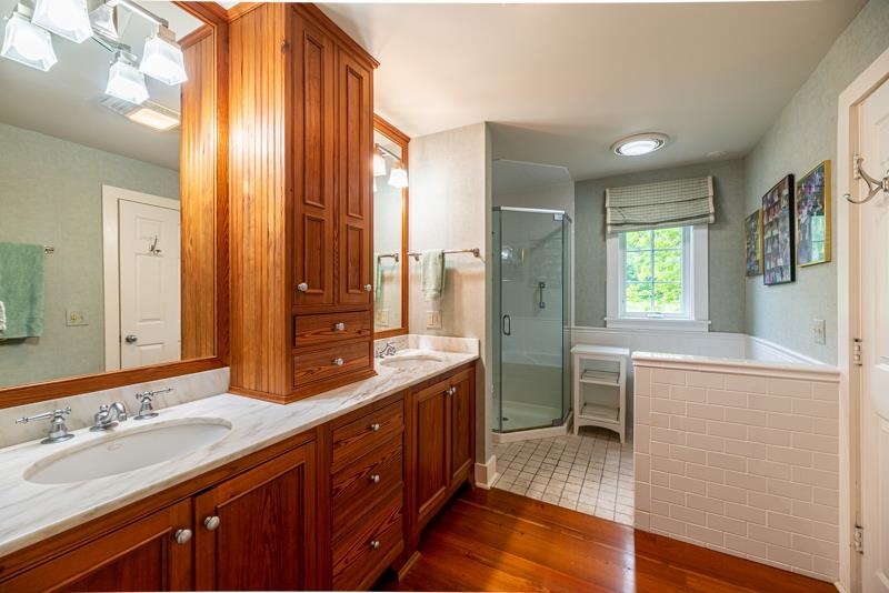490 Lower Hollow Road, Unit 5 Dorset, VT 05251 - Photo 8 of 29 Gallery Image 8
