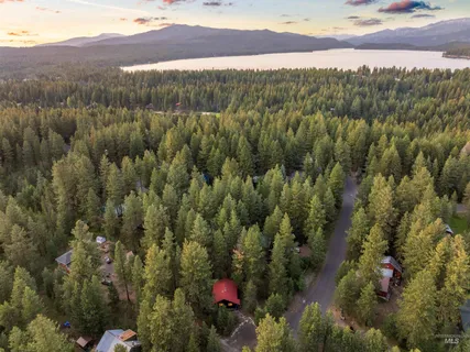 $600,000 | 285 Rio Vista Boulevard, McCall, ID 83638