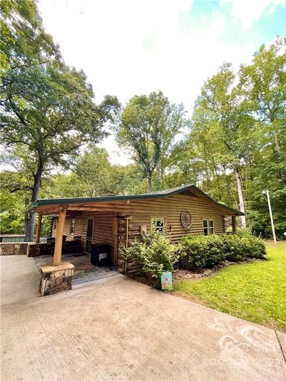 2264 Alexis Lucia Road Stanley, NC 28164 - Photo 2 of 15 Gallery Image 2