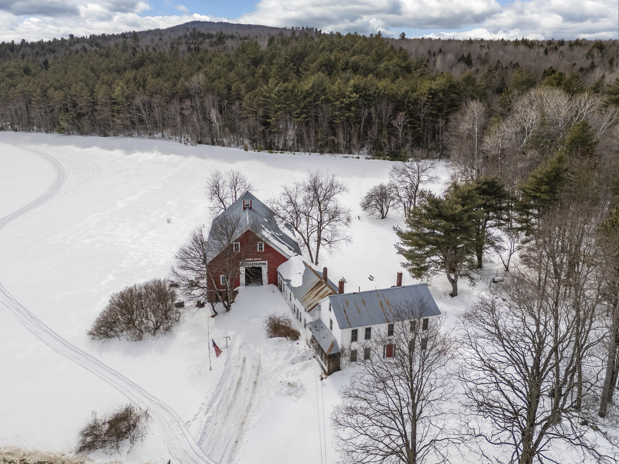 1683 Intervale Road Bethel, ME 04217 - Photo 5 of 33 1683intervale-5