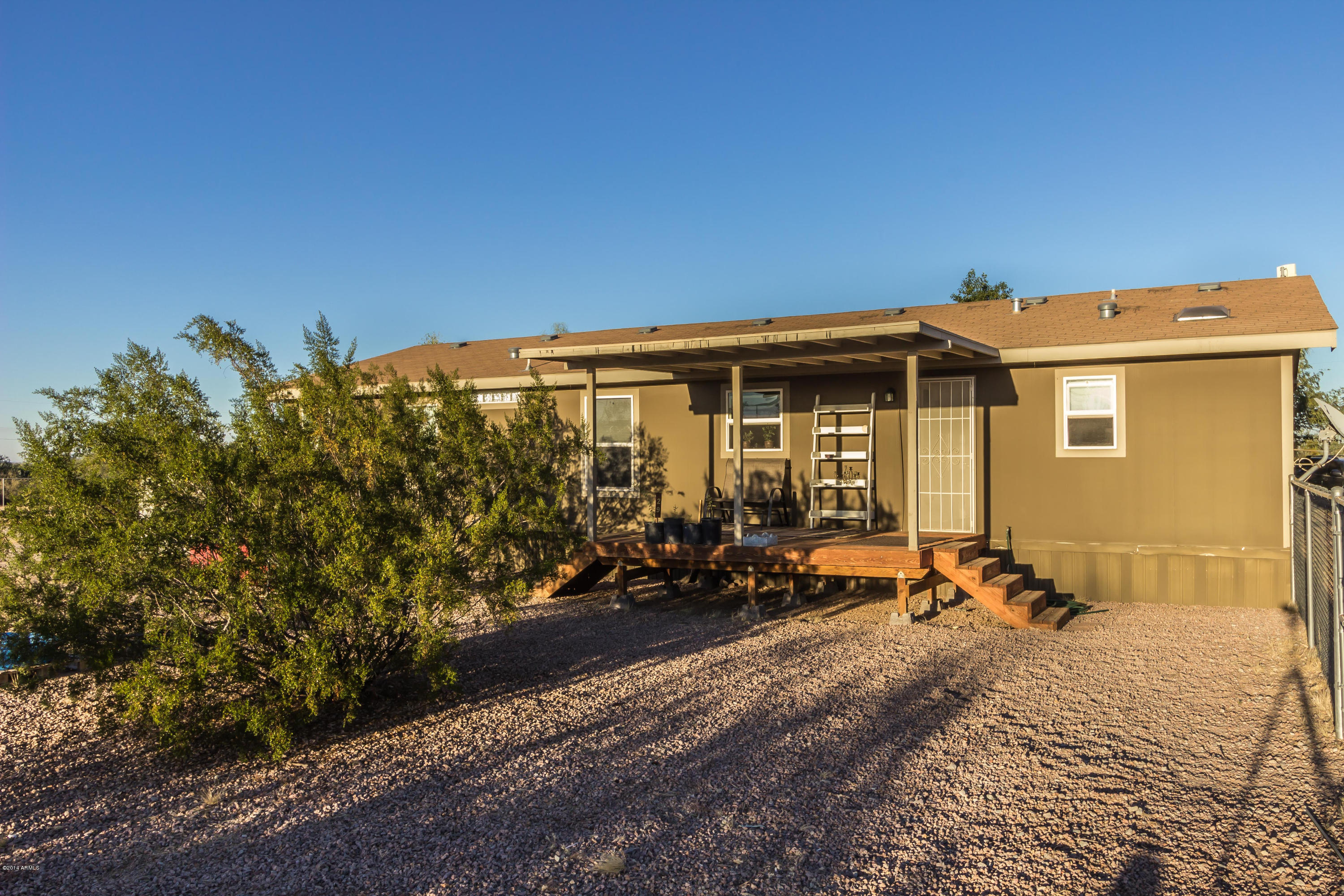 51250 West La Roca Road Maricopa, AZ 85139 - Photo 5 of 23 4