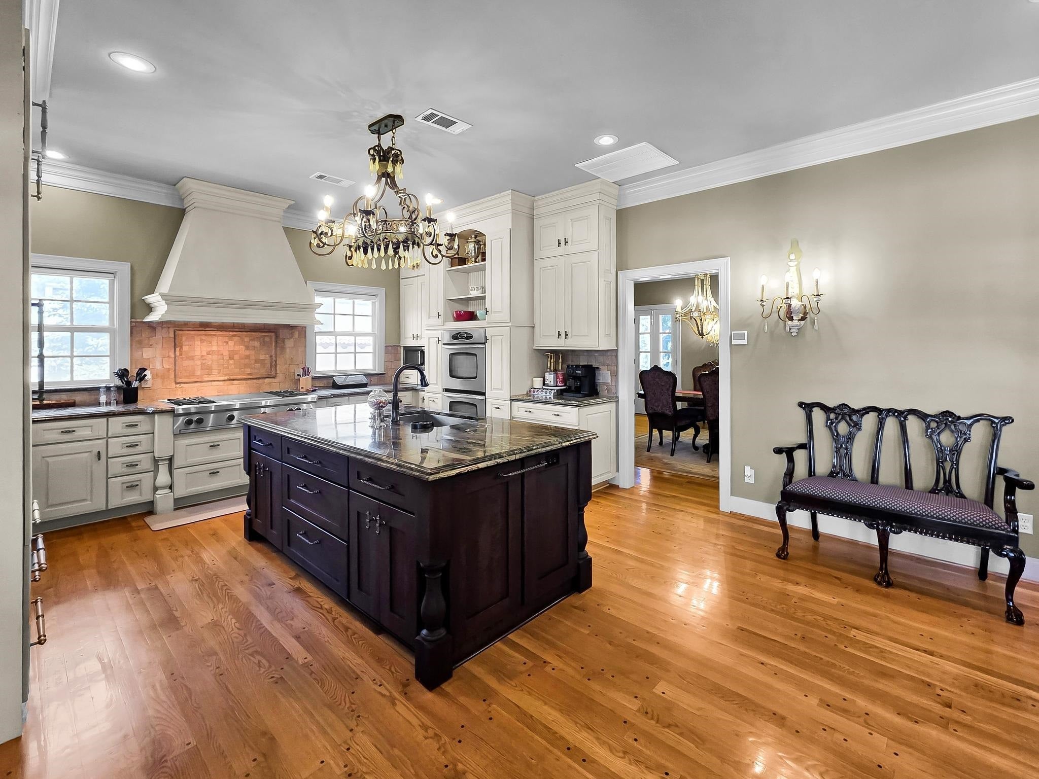 1725 Thomas Road Beaumont, TX 77706 - Photo 14 of 49 Gallery Image 14