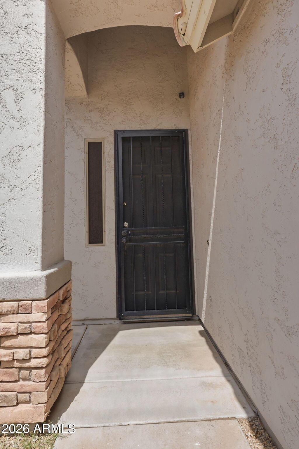 2420 East Darrel Road Phoenix, AZ 85042 - Photo 5 of 36 ListerPros_004