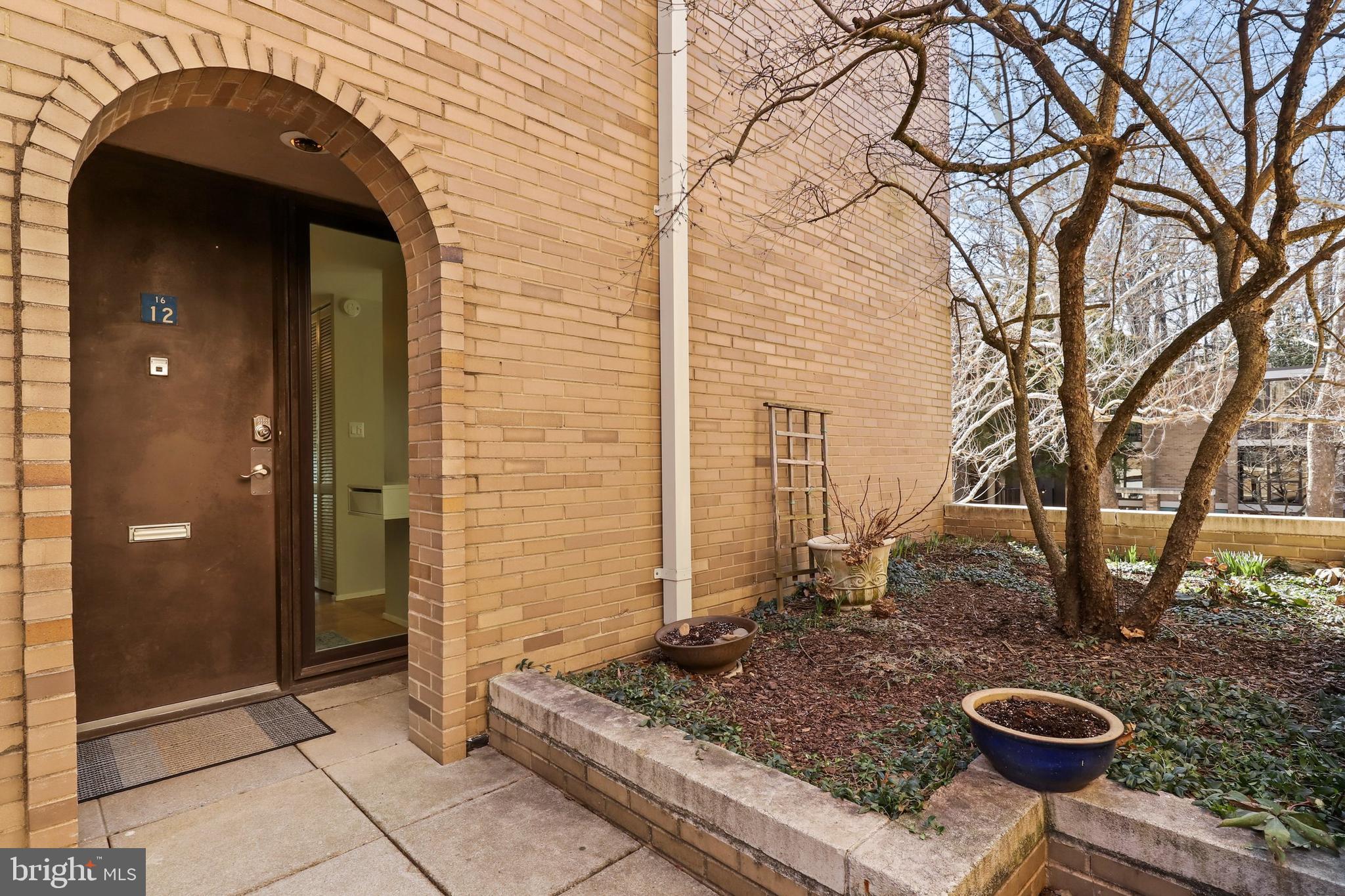 1612 Chimney House Road, Unit 1612 Reston, VA 20190 - Photo 1 of 33 Gallery Image 1