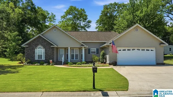$299,900 | 110 Sara Lane, Clanton, AL 35045