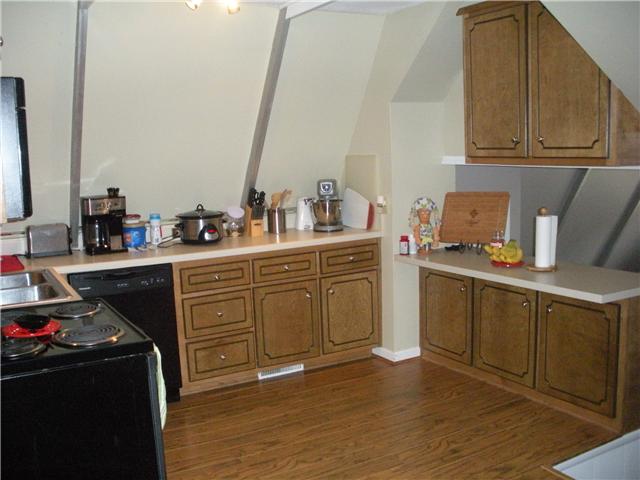 458 Harper Road Clarksville, TN 37043 - Photo 5 of 12 Kitchen