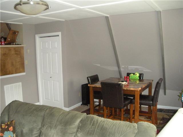 458 Harper Road Clarksville, TN 37043 - Photo 9 of 12 Plenty of space in the large living room for a dining area