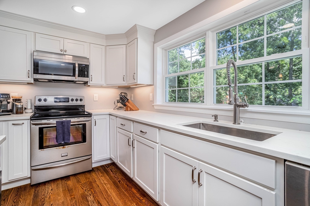 37 Revere Road Woburn, MA 01801 - Photo 13 of 42 Gallery Image 13