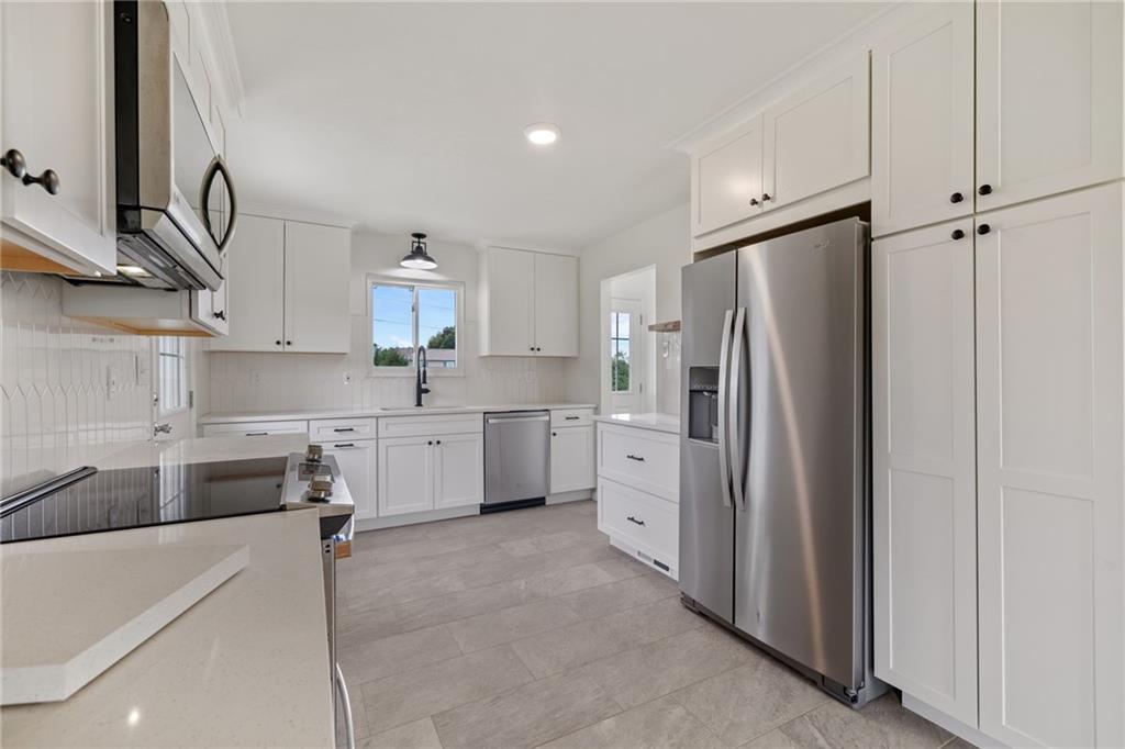 860 Mcelhaney Road Freedom, PA 15042 - Photo 12 of 33