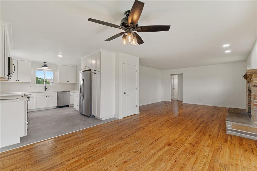 860 Mcelhaney Road Freedom, PA 15042 - Photo 9 of 33