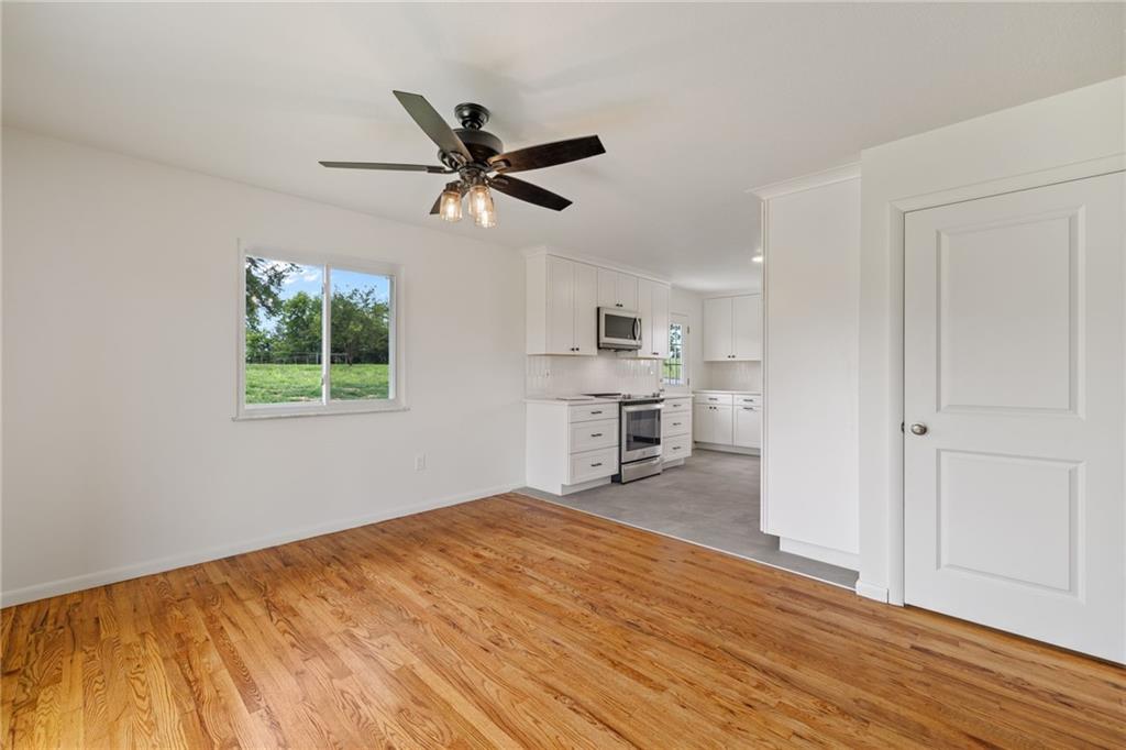 860 Mcelhaney Road Freedom, PA 15042 - Photo 10 of 33