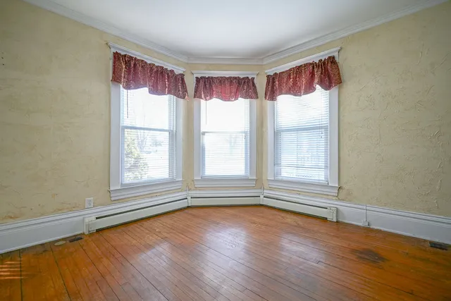 $159,900 | 408 South 5th Street, Oregon, IL 61061