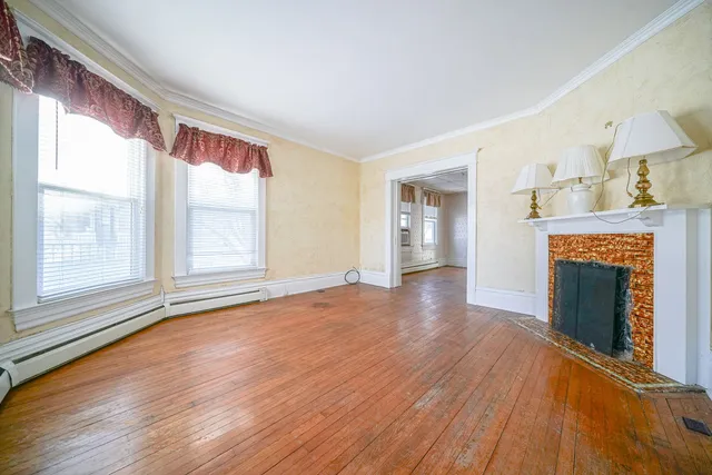 $159,900 | 408 South 5th Street, Oregon, IL 61061