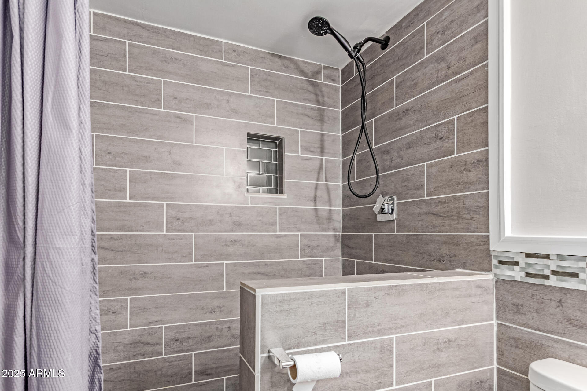 12123 West Bell Road, Unit 138 Surprise, AZ 85378 - Photo 22 of 28 a bathroom with a shower