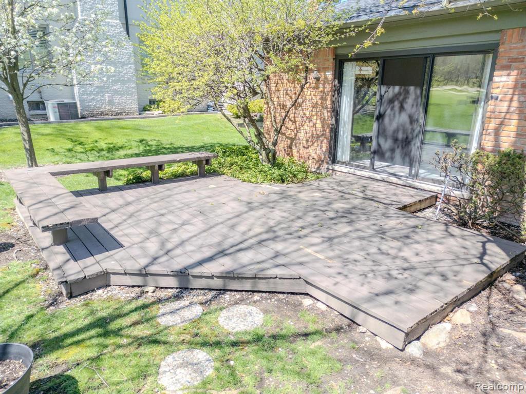 541 Augusta Drive Rochester Hills, MI 48309 - Photo 68 of 74