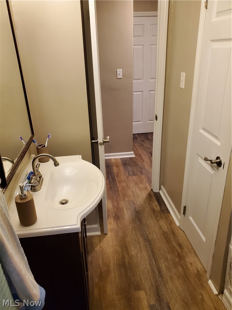 5615 Ridgewood Avenue Parma, OH 44129 - Photo 7 of 19 New vanity and matching mirror. All new interior doors.